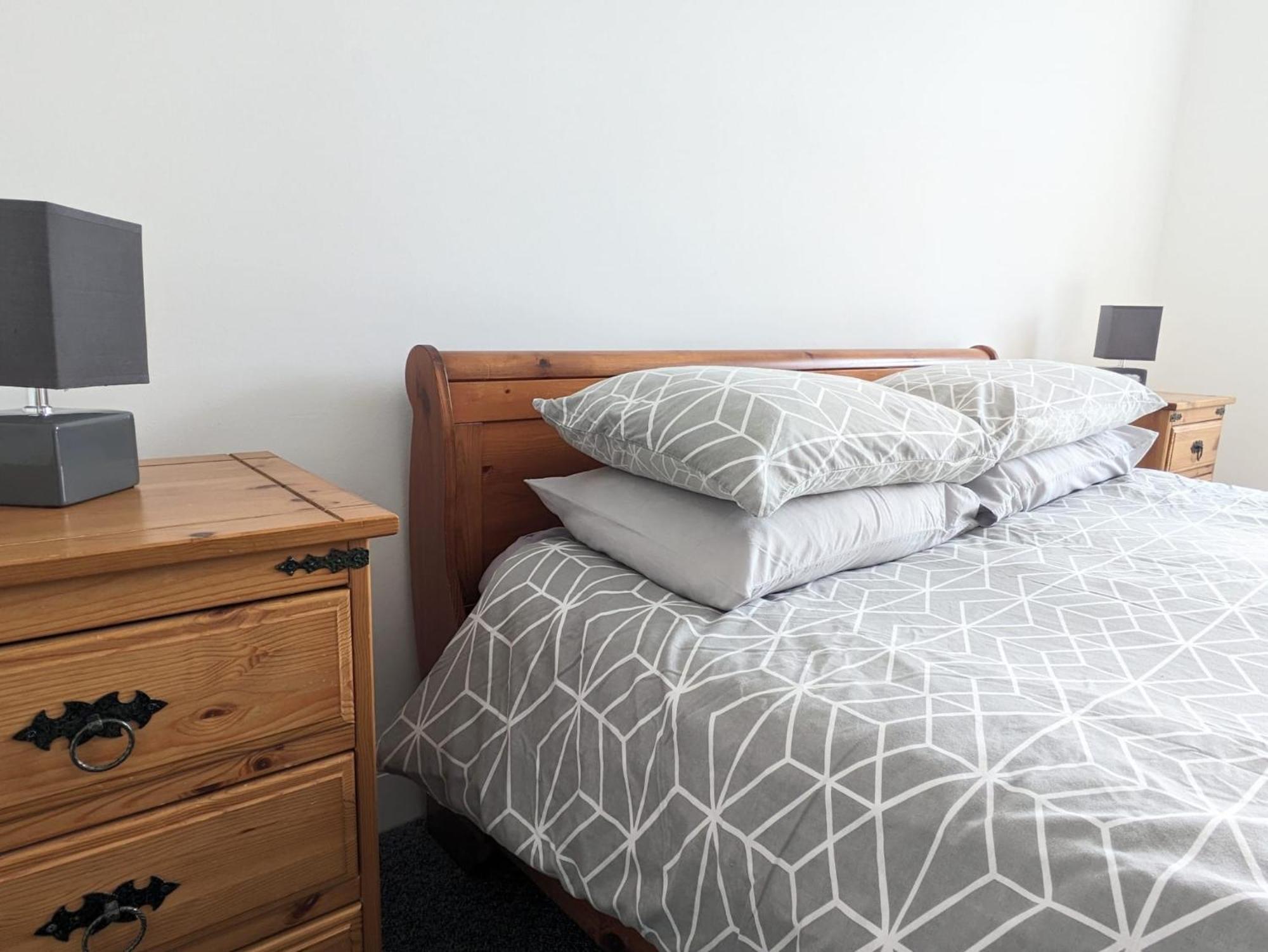2 Bedroom Townhouse With Seaview On The Nc500 Wick ウィック エクステリア 写真